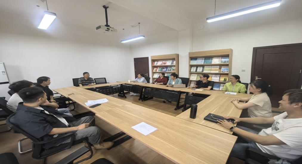 521115f8a03ad1c53a0655e889d6128